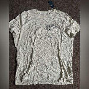 Abdrcrombie and Fitch Tee